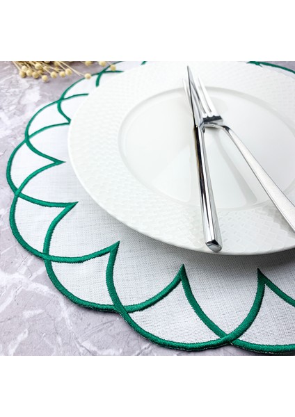 Yeşil Renkli Modern Nakışlı Yuvarlak 6'lı Amerikan Servis fiyatları