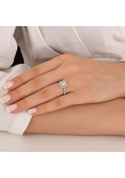 0.35CT Pırlanta Baget Yüzük modelleri