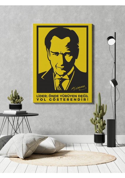 Mustafa Kemal Atatürk: Lider Yol Gösterendir Dikey Kanvas Tablo fırsatları