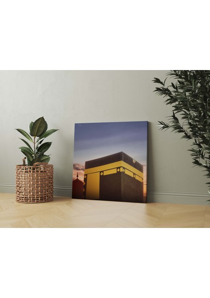 Kabe Mübarek Astronot Dekoratif Kare Kanvas Tablo fiyatları