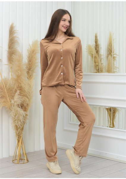 Yeni Sezon Soft Kadife Düğmeli Pijama Takımı Taba Rengi fırsatları