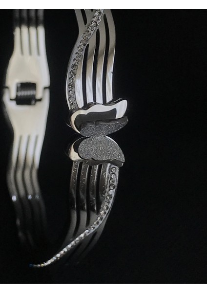 Kelebek Üç Boyutlu Motif Çelik Kelepçe Bileklik 1,2 cm Genişlik