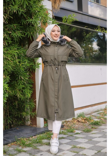 Haki Içi Kürklü ve Su Geçirmez Kadın Kışlık Mont & Kaban