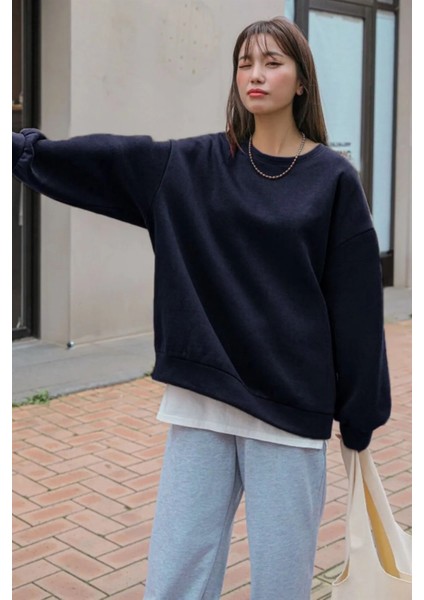 Kadın Lacivert Basic 0 Sıfır Yaka Baskısız Düz Oversize Salaş Bol Kesim Sweatshirt fiyatları