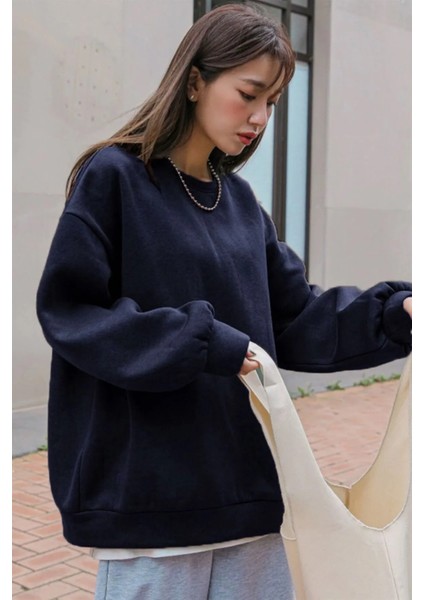 Kadın Lacivert Basic 0 Sıfır Yaka Baskısız Düz Oversize Salaş Bol Kesim Sweatshirt fırsatları