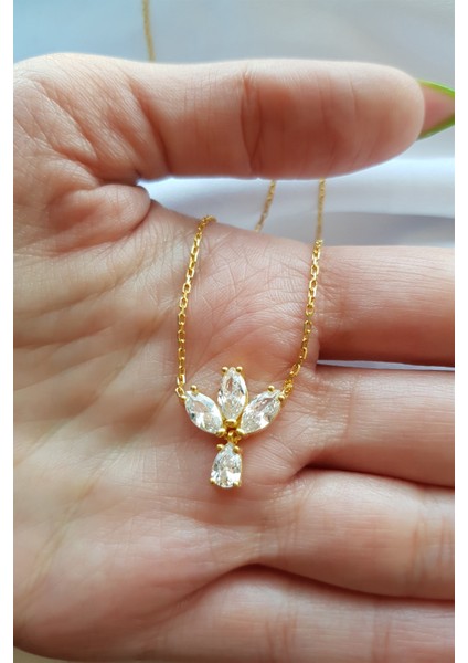 Kadın 925 Ayar Gümüş Mekik Taşlı Kolye modelleri