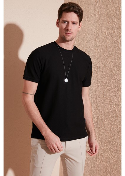 Pamuklu Bisiklet Yaka Basic T Shirt Erkek T Shirt 5902387