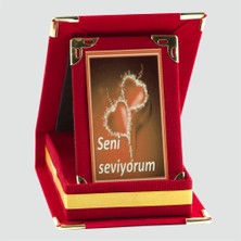 Feryal Seni Çok Seviyorum Plaketi