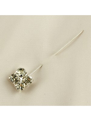 Feryal Kare Taşlı Eşarp Iğnesi