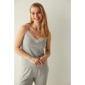 Beyaz Hailey Atlet Pijama Üstü
