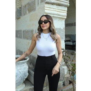 Beyaz Halter Yaka Fitilli Atlet