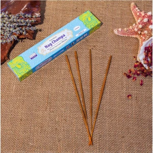 International Nag Champa Naturel Vanilla 15 Gram Çubuk Tütsü (1 Saate Kadar Yanma Süresi)