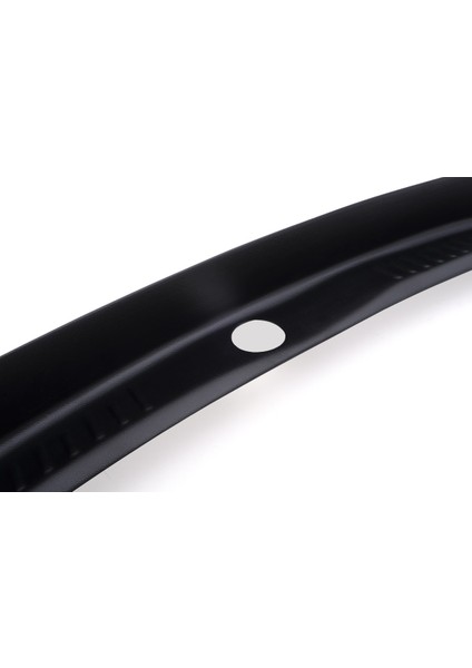 Dacia Duster Ön Cam Izgarası 2010-2017 Arası modelleri