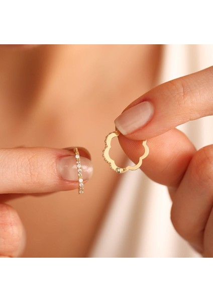 Altın Halka Küpe Papatya Formlu 1.5 cm