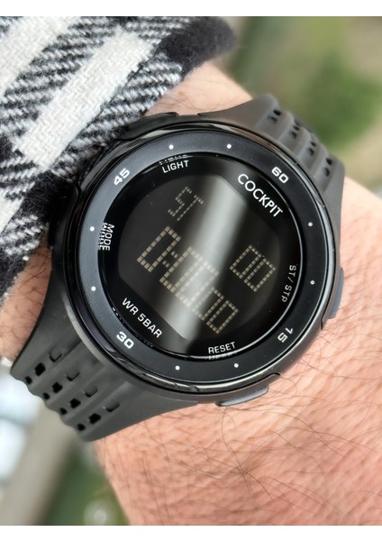 Marka Water Resist ,alarm, Işıklı, Siyah Silikon Kordon Spor Erkek Kol Saati