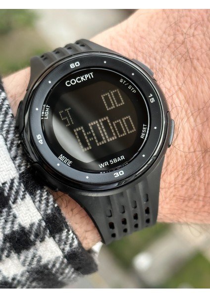 Marka Water Resist ,alarm, Işıklı, Siyah Silikon Kordon Spor Erkek Kol Saati