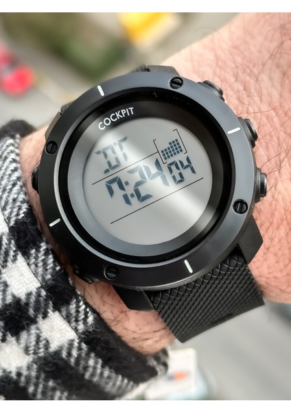 Marka Water Resist ,alarm, Işıklı, Siyah Silikon Kordon Spor Erkek Kol Saati