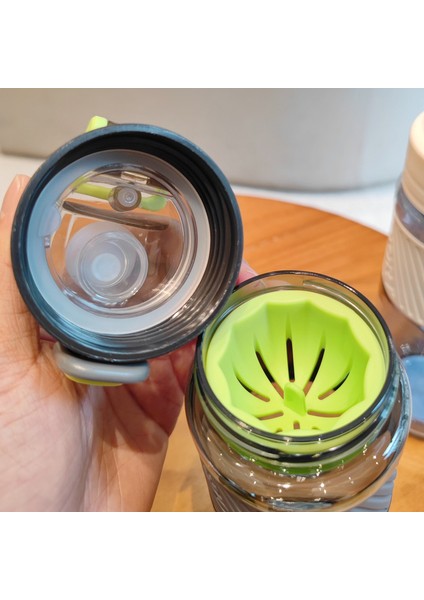 Spor Şişesi 700ML (Yurt Dışından) fırsatları