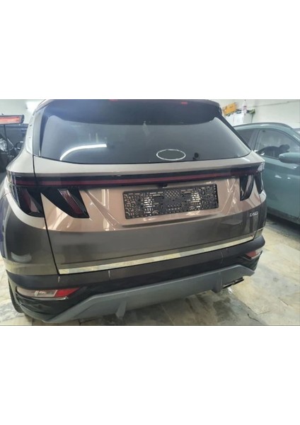 Hyundai tucson bagaj üst çıtası ledli 2021+