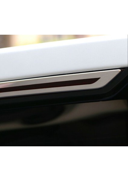 Hyundai tucson bagaj üst çıtası ledli 2021+ fiyatları