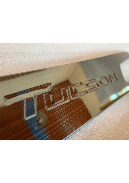HYUNDAI TUCSON 2015-2018 KAPI KORUMA KAPLAMA - TITANYUM SIYAH modelleri