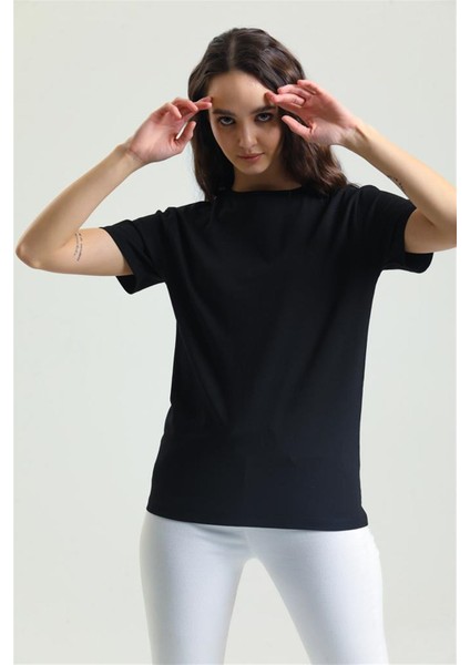 Fancy Kadın Bisiklet Yaka Regular Fit Siyah Basic Tişört