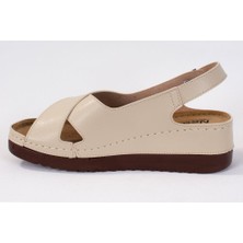 Dagoster DZA37-3031 Bej Günlük Kadın Sandalet