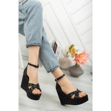 Preshley Kadın Verla Çapraz Bant Yüksek Topuklu Dolgu Taban Ayakkabı