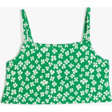 Koton Kız Çocuk 9 - 10 Yaş Yeşil Çiçekli Askılı Crop Üst Tasarımı ile Şık ve Rahat