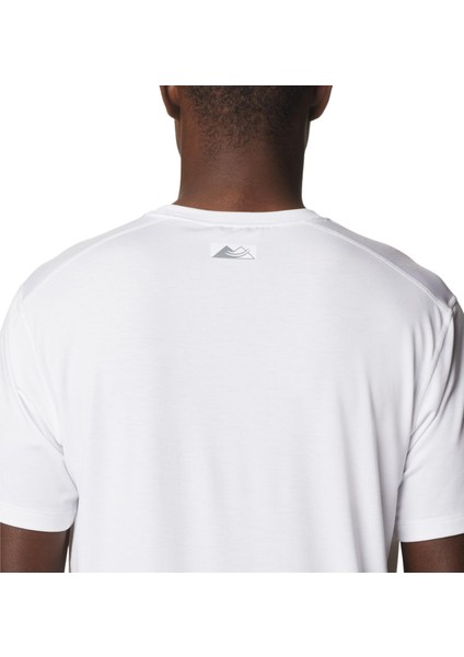 AO9494 Endless Trail Running Tech Erkek T-Shirt modelleri