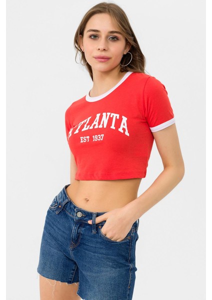 Kadın Önü Baskı Detaylı Kısa Tişört modelleri