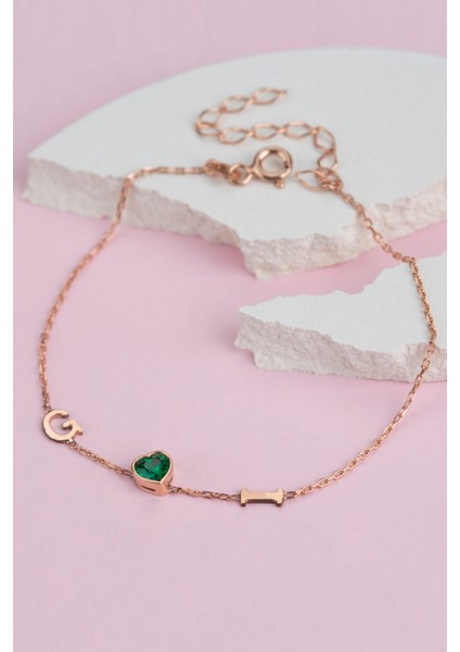 Kadın 925 Ayar Gümüş Kalp Taşlı Harf Bileklik fiyatları