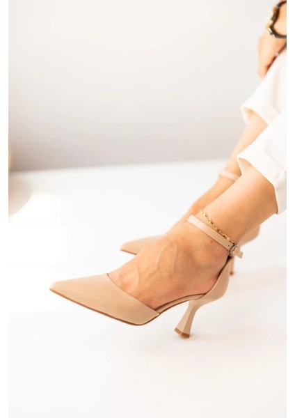 Nude Cilt Bilekten Bağlamalı Stiletto Sivri Burun Kadın Topuklu Ayakkabı