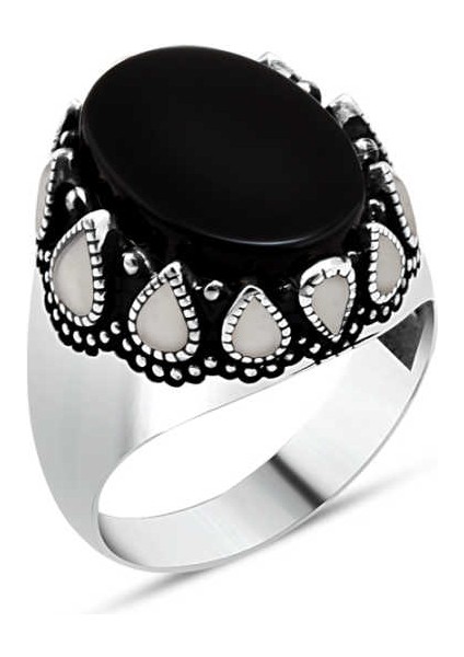 Siyah Oniks Taşlı Yanları Beyaz Mineli Erkek Yüzük