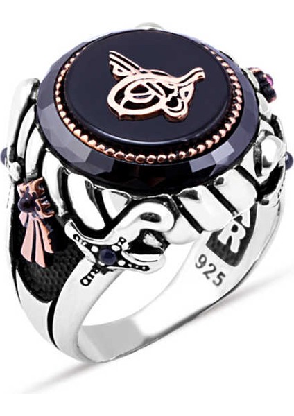 Ortası Oniks Taş Üzeri Tuğra Kenarı Çember Taşlı Erkek Yüzük