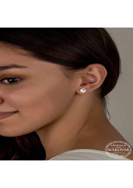 Swarovski Crystal Taşlı Gümüş Çivili Kadın Küpe fiyatları