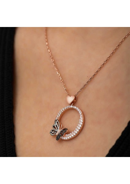 925 Ayar Gümüş Kalpli Kelebek Çemberi Kadın Gümüş Kolye fiyatları