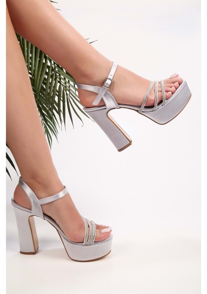 Kadın Pien Gümüş Saten Taşlı Platform Topuklu Ayakkabı