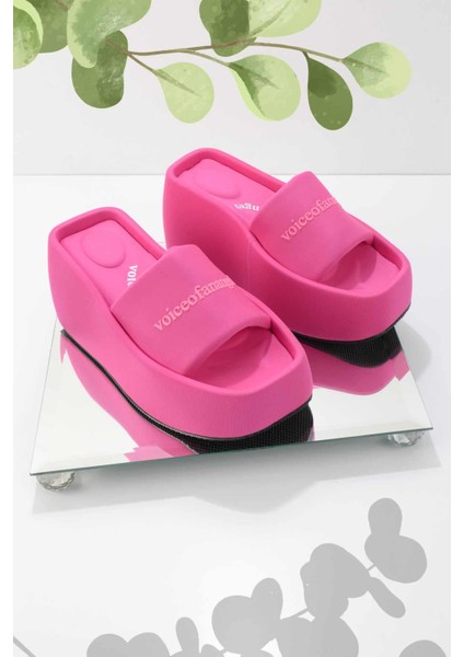 Pembe Kumaş Kadın Terlik K04321038204
