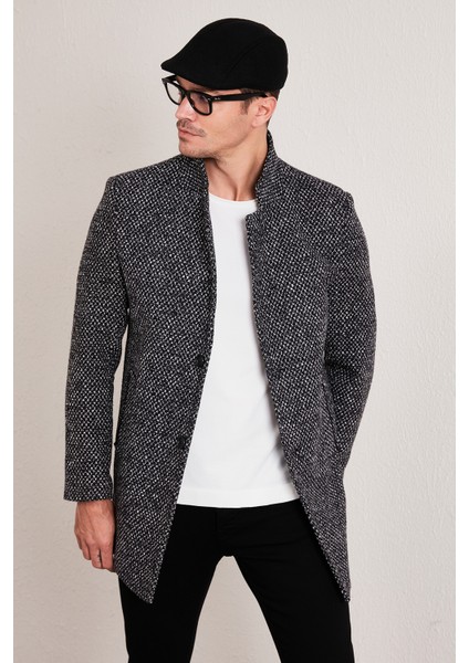 Slim Fit Tek Yırtmaçlı Düğmeli Dik Yaka Kaşe Kaban Erkek Kaban 5840110 fırsatları