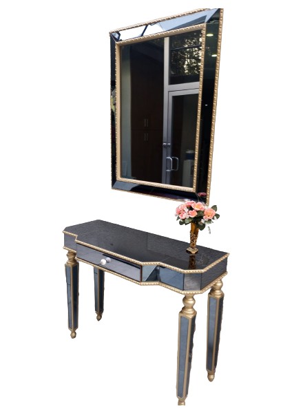 Dresuar Hayal Model Çekmece Geniş Tabla Gold Cam Ayna Kaplama Ayak El Yapım Nakışlı Ayna El Yapım
