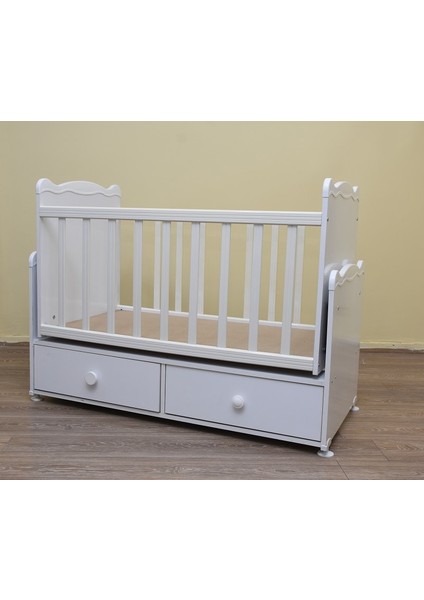 Beşik Bebek Rulman Sallanır Rulman Parlak Beyaz 60*100 cm Bebek Sğlığına Zarar Vermeyen Ürün El Yapım