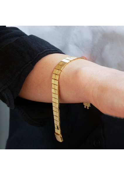 Adil Idil Kuyumculuk Taş Detay Küp Sıralı Plaka Künye