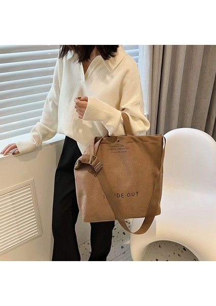 2023 Yeni Büyük Kapasiteli Öğrenci Retro Tite Çantası Okul Çantası Omuz Çantası (Yurt Dışından) modelleri