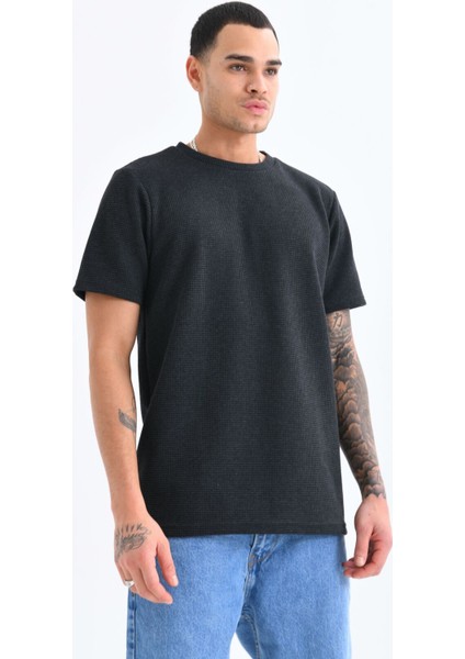 Erkek Antrasit Bisiklet Yaka Waffle Kumaş T-Shirt