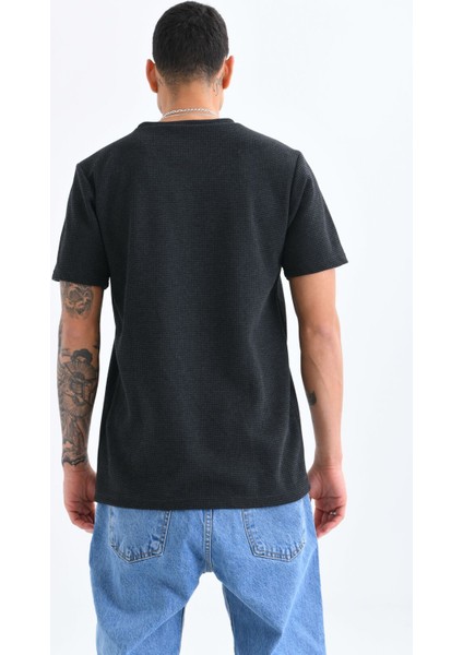 Erkek Antrasit Bisiklet Yaka Waffle Kumaş T-Shirt fiyatları