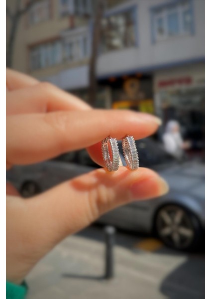 Gümüş Baget Taşlı Iç Çapı 9 mm Halka Küpe DY78E51