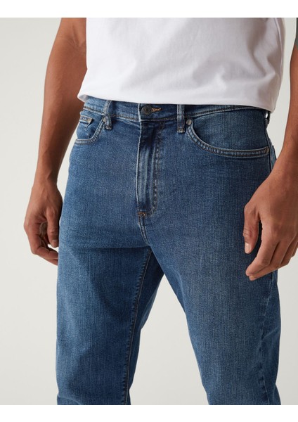 Tapered Fit Jean Pantolon