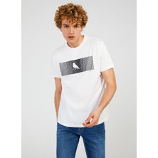 The Crow Bisiklet Yaka Baskılı Beyaz Erkek T-Shirt TC712610