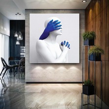 SML Tablo Gözleri Kapatan Mavi Eller Love Aşk Kanvas Tablo